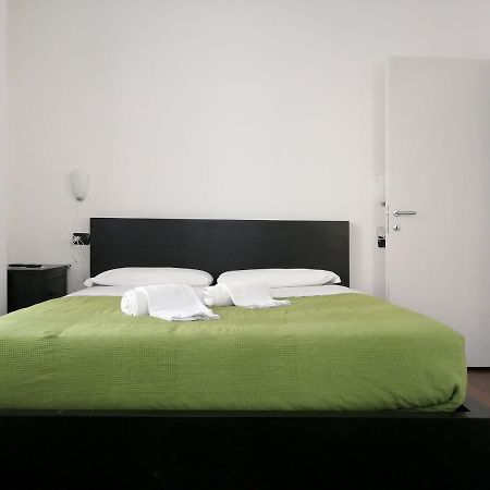 Al Molo 2 Apartment Como Exterior foto